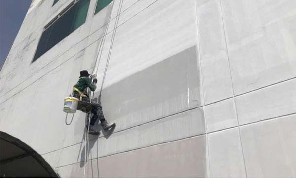 Chống thấm Quicseal 103 có tốt không? Tìm hiểu và đánh giá