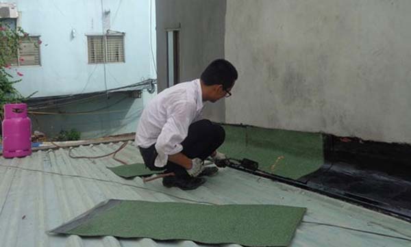 cách chống thấm khe mái tôn