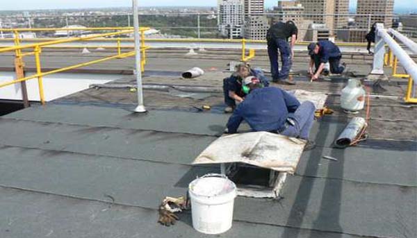 thợ chống thấm activ plast có tốt không