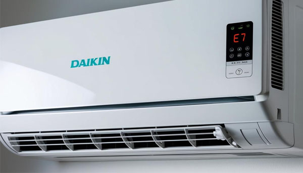 sửa lỗi e7 máy lạnh daikin