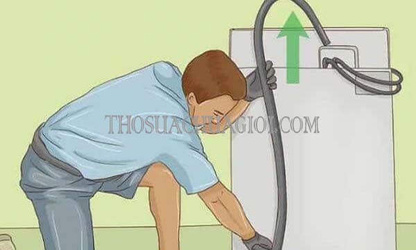 Bao Lâu Nên Thay Ống Cấp Nước Máy Giặt? Thời Điểm Lý Tưởng
