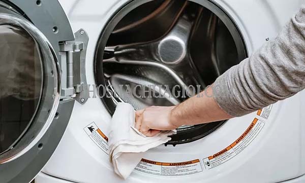 Máy Giặt Có Tự Vệ Sinh Được Không? Giải Đáp