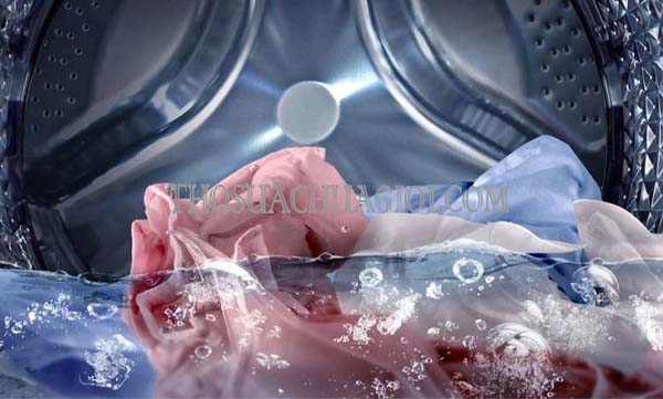 máy giặt tiêu thụ bao nhiêu nước mỗi lần giặt