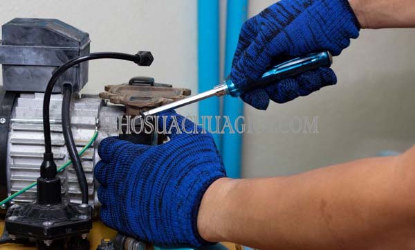 có nên tự sửa máy bơm nước tại nhà