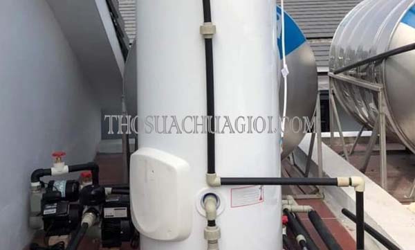 tìm hiểu máy bơm nước nóng khác gì máy bơm nước lạnh