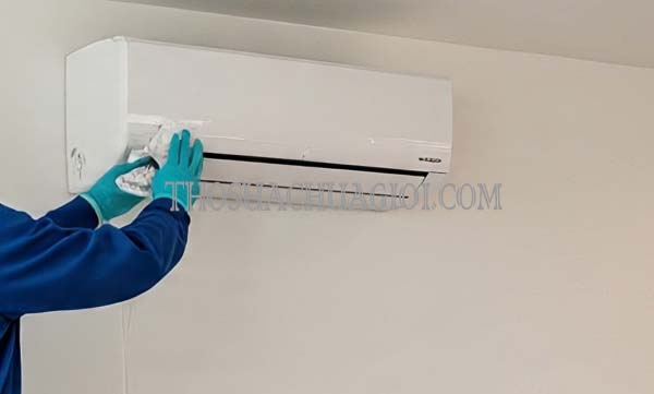 thợ vệ sinh máy lạnh tại long khánh uy tín 