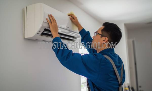 Thợ vệ sinh máy lạnh phường Bình Lộc chất lượng 25 phút có