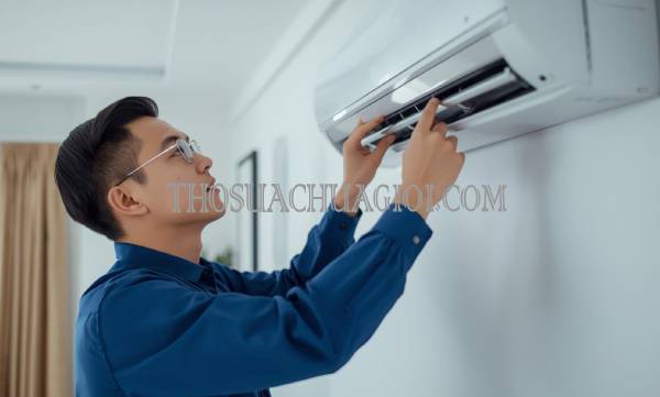thợ vệ sinh máy lạnh tại chung cư đức khải giá rẻ