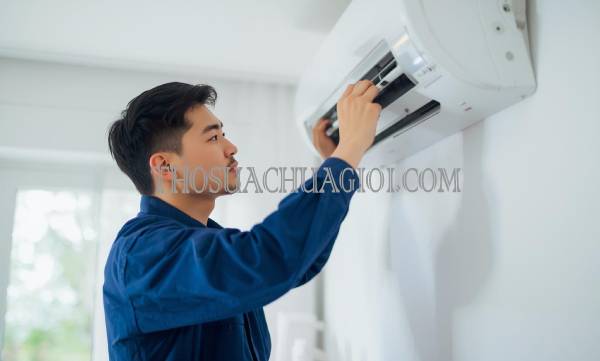 Thợ sửa máy lạnh tại Quận 4 liên hệ 10 phút có