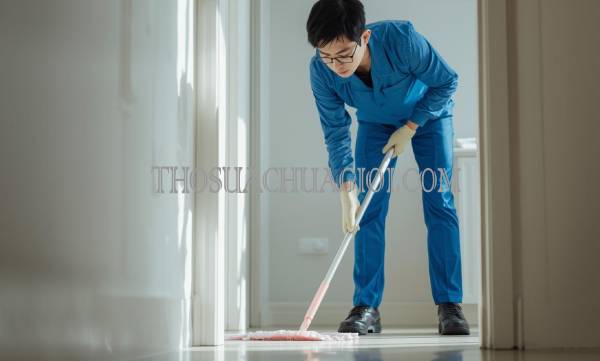 Thợ vệ sinh nhà tại Bình Tân liên hệ 10 phút có