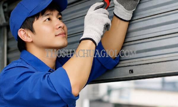 chiều cao tiêu chuẩn cửa cuốn để lắp bao nhiêu là đủ an toàn