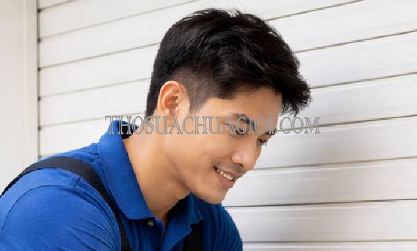 có nên lắp thêm báo động cho cửa cuốn không tại sao