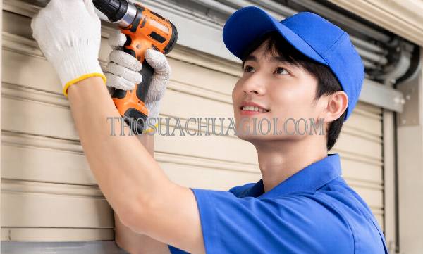 có thể điều khiển cửa cuốn bằng wifi không tìm hiểu