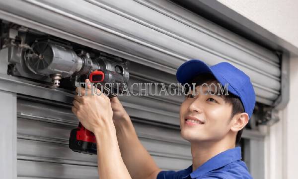 cửa cuốn có cảm biến vật cản không tìm hiểu