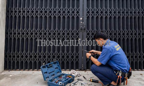 sửa cửa kéo phường Bình Xuân 